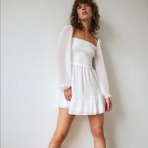 NWT Aritzia Wilfred Dress size XL in birch!